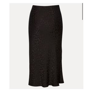 réalisation par naomi black slip skirt